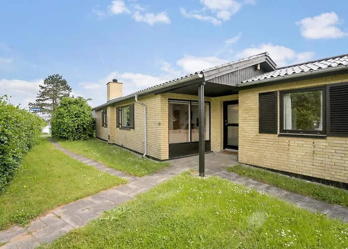 Cozy In With Wifi Mesinge